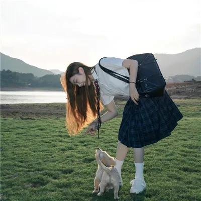 年下弟弟他又争又抢